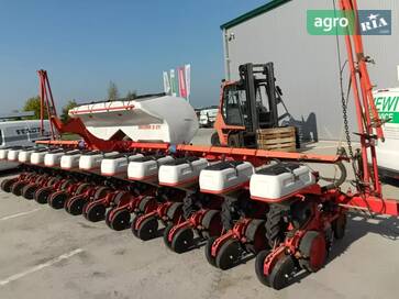 Kuhn Maxima  - фото