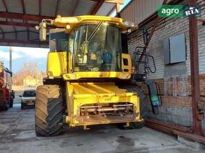 Комбайн New Holland СХ 2013