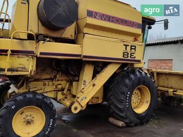 New Holland TR88  - фото