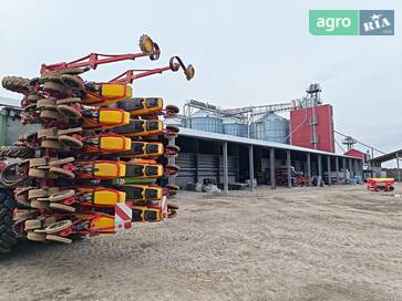 Vaderstad Tempo V 12  - фото